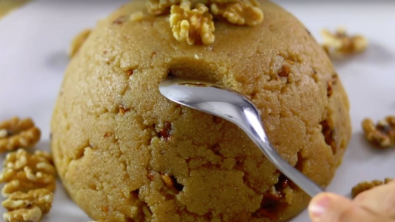 En güzel irmik helvası nasıl yapılır! Ustasından tam ölçülü irmik helvası tarifi