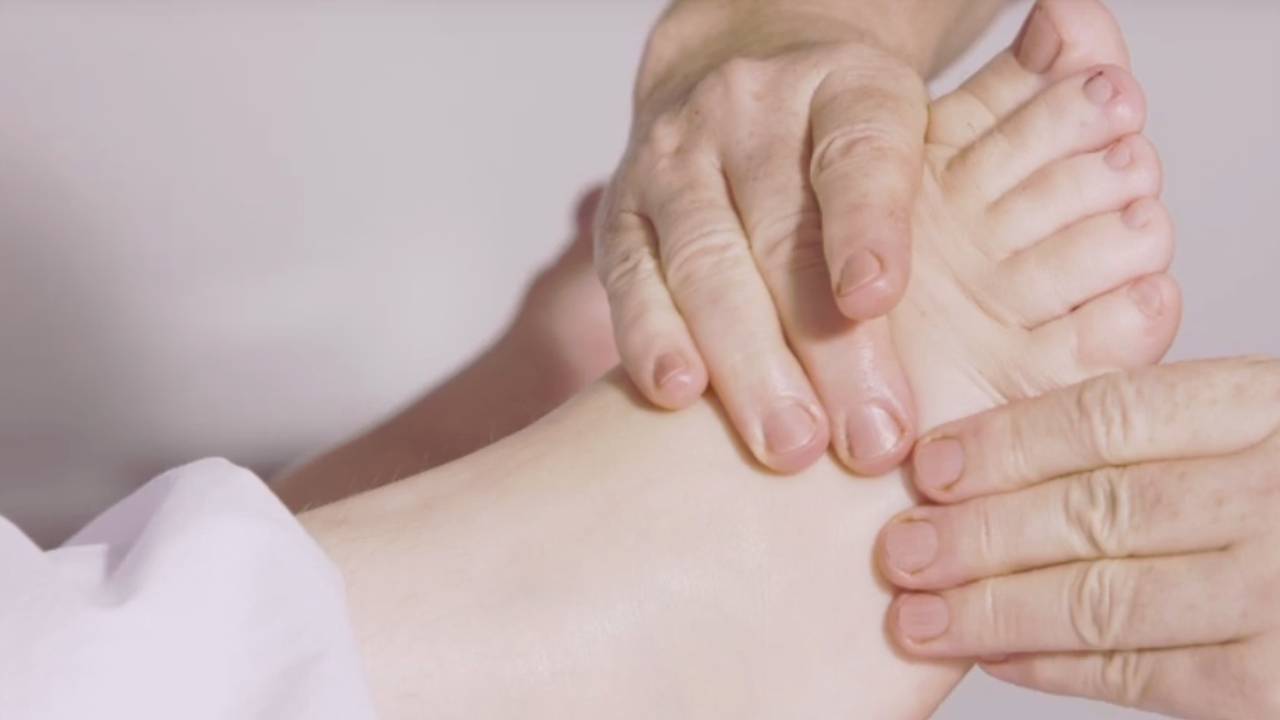 B12 eksikliğinin belirtileri nelerdir? Ne zaman B12 takviyesi kullanmalıyım?