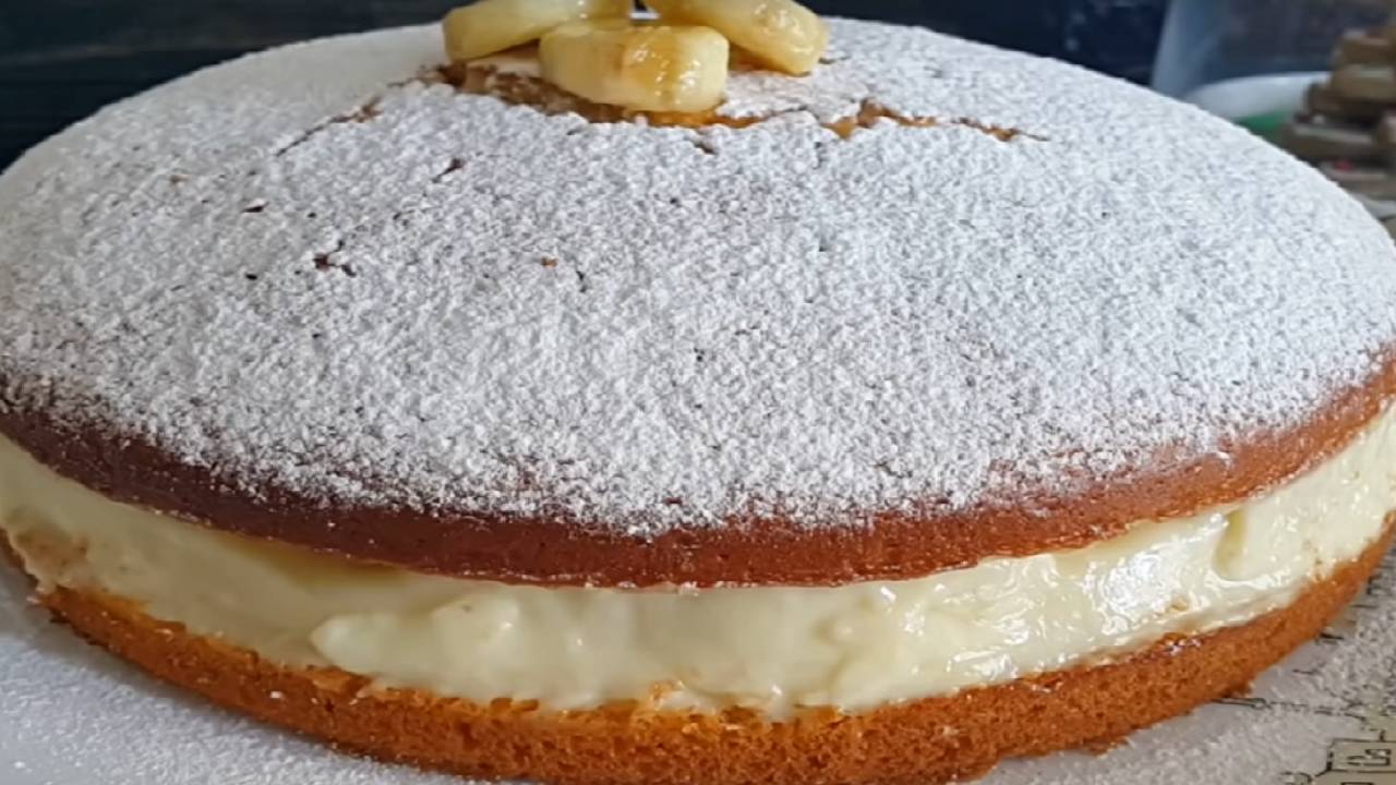 Sadece 2 yumurta ile tam ölçülü Alman Pastası nasıl yapılır?