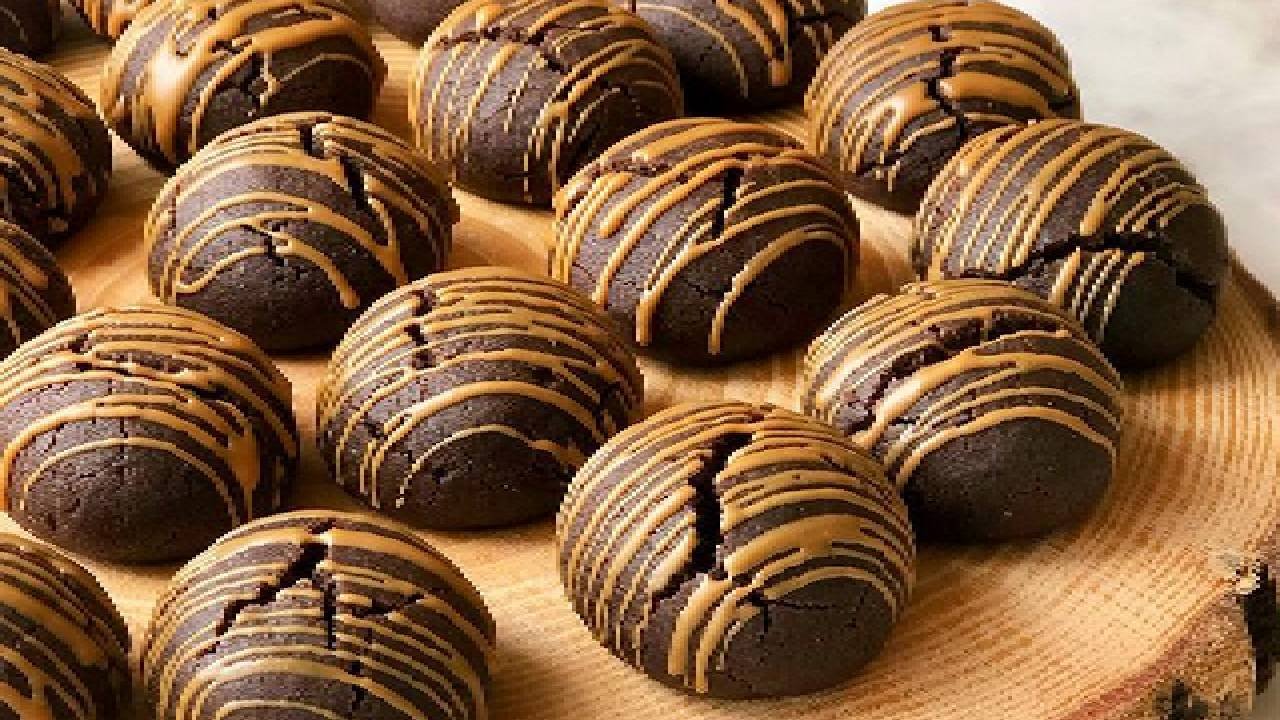 Browni tadında ıslak kurabiye tarifi! Yerken karşı koymak çok zor...