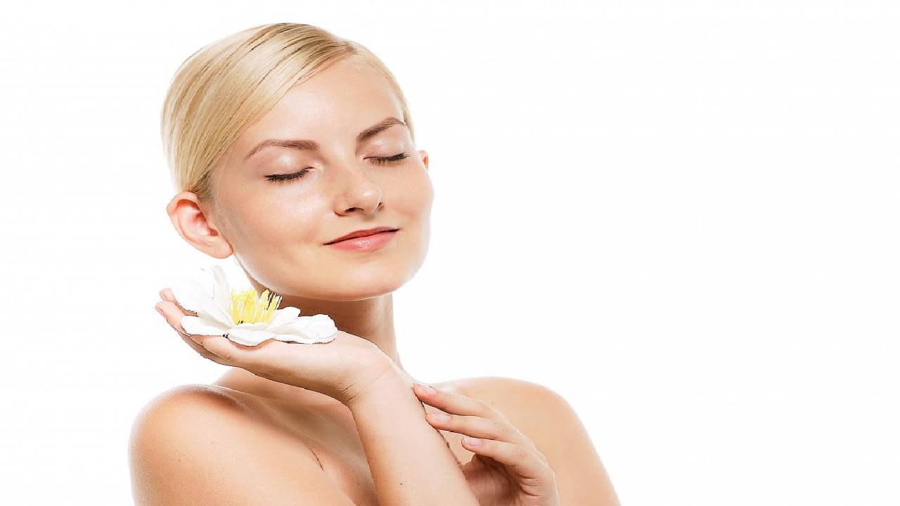 Cildi en iyi ne sıkılaştırır? Cildi sıkılaştırmak için evde ne yapılır?