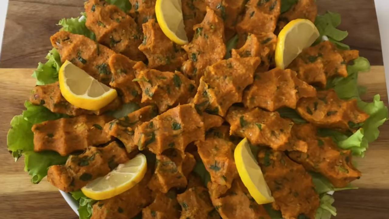 Mercimek köftesine ne kadar bulgur konulur? Mercimek köftesine ne katılır? İşte en garantili tarif