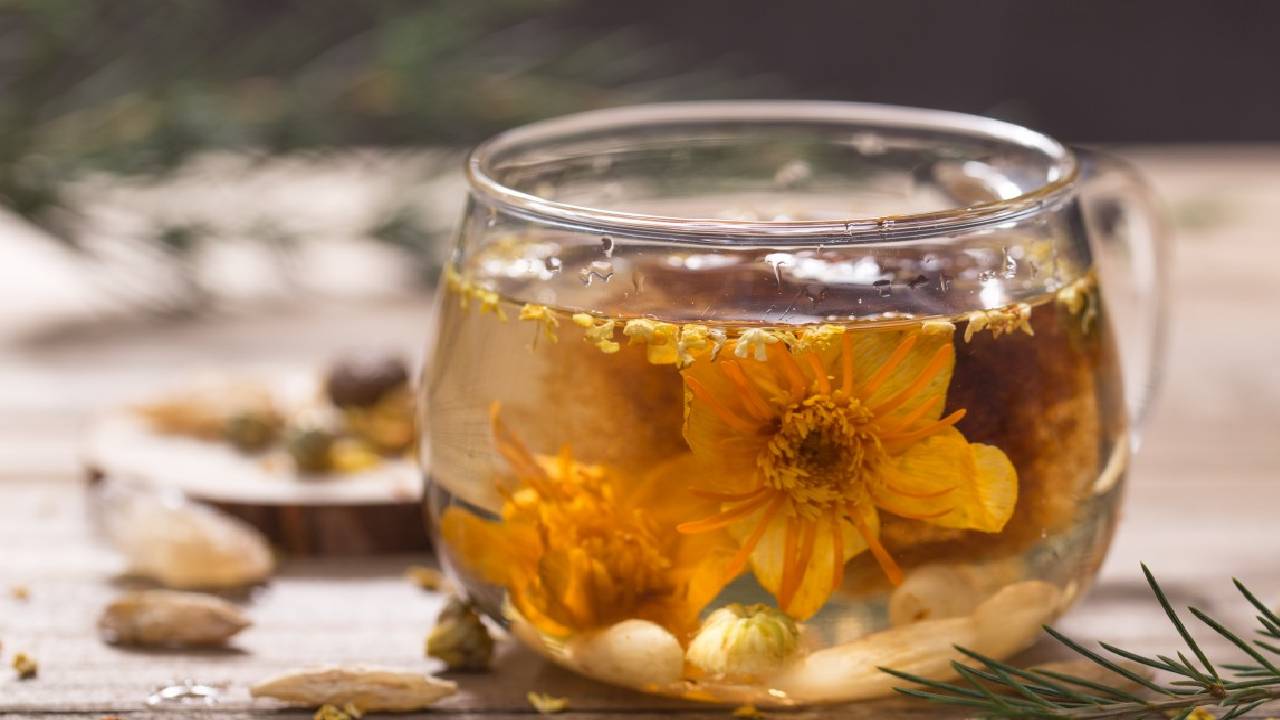 Adet sancısı nasıl geçer? Yasemin çayı adet sancısına iyi gelir mi?