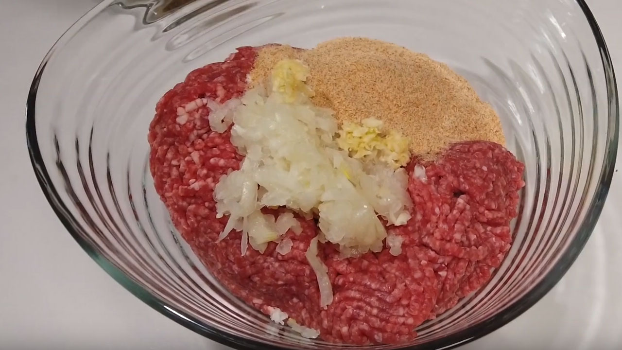 Kusursuz ve lezzetli köfte yapmanın 16 sırrı