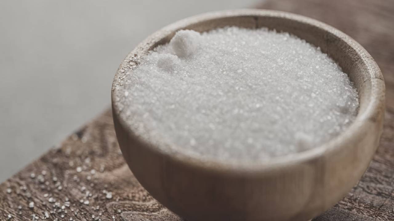 Fazla tuz tüketince vücutta neler olur? İşte aşırı tuzlu yemenin zararları