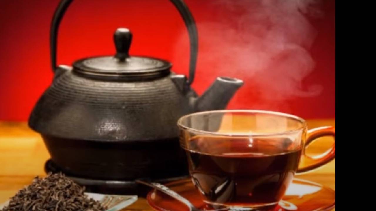 Okuyunca artan çay posalarını neden çöpe döktüğünüze yanacaksınız! Öyle faydaları var ki...