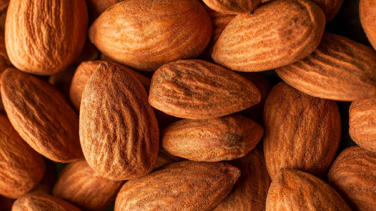 Badem yağının cilt için faydaları nelerdir?