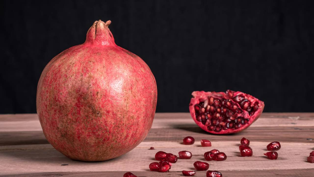 Nar suyu saça iyi gelir mi? İşte saç dökülmesine karşı evde hazırlayacağınız serum