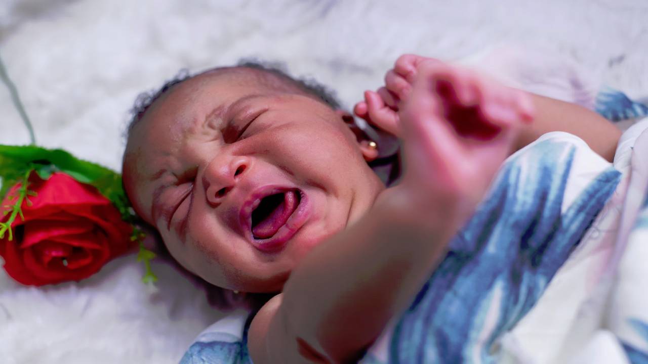 Bebeklerde gaz neden olur? İşte uzmanından bebeğinizin kolik olmaması için öneriler